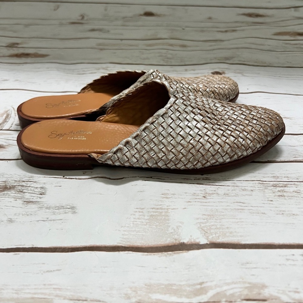 Seychelles Mules Gold Metallic Woven Leather Pointed Toe Flat Slides Size 9